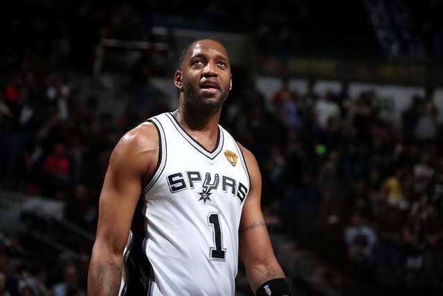 崔永熙：NBA连续训练强度很大 国内球员吃不消