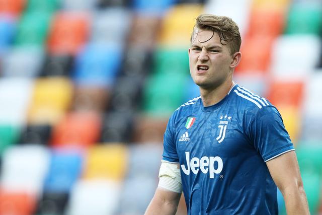 西多夫之子在昨日被丰塞卡征调 跟米兰一线队训练